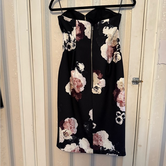Floral Strapless Dress - Picture 3 of 4